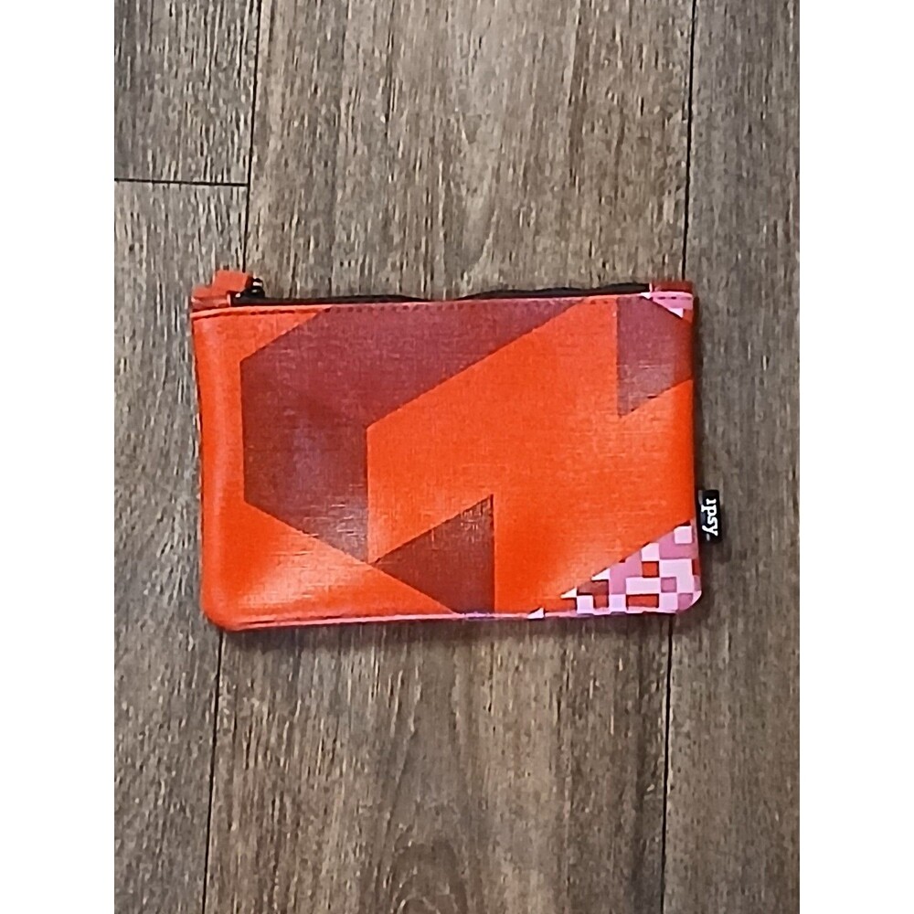 Ipsy cosmetic bag